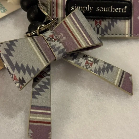 Simply Southern Aztec Pattern Key Holder Set - Gray and Pink NWT - Picture 3 of 5